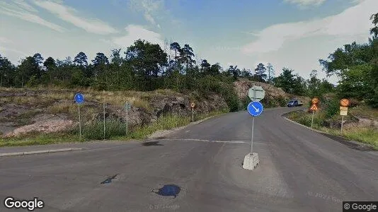 Fastighetsmarker till försäljning i Oxelösund - Bild från Google Street View